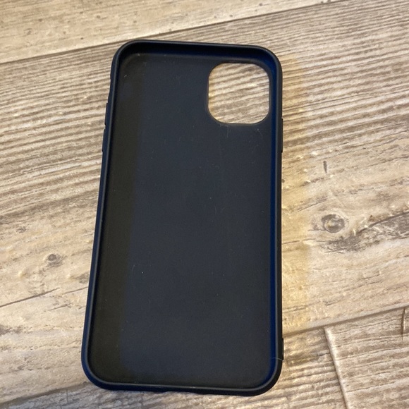 case - Picture 2 of 2